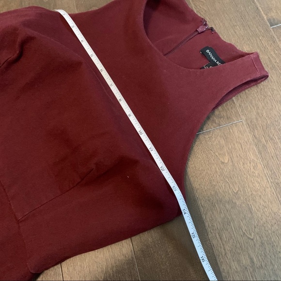 Banana republic midis dress slight slit burgundy - Picture 7 of 11